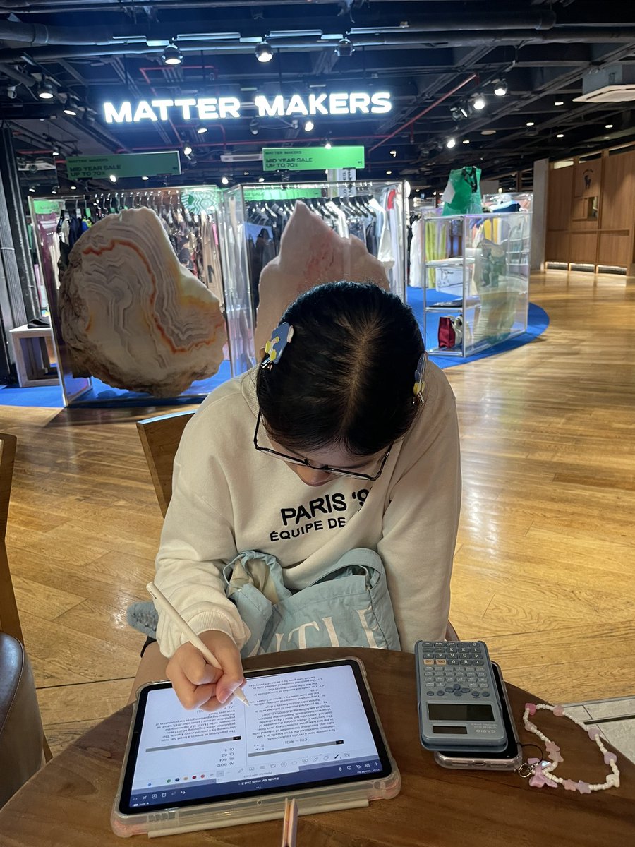 gbxtutor's tweet image. น้องเมเปิ้ล SAT math
น้องอิ๊นท์ SAT verbal
น้องแพรว SAT verbal
น้องต้นน้ำ SAT verbal 

รับสอน SAT น้าคะ ทักไลน์จะตอบไวกว่ามาก🎀🧤

#สอนsat #สอนsatmath #satmath #รับสอนsat #สอนielts #สอนไอเอล #รับสอนsatmath #dek69 #dek68 #bbatu #bbacu #สอนdigitalsat #สอนพิเศษ