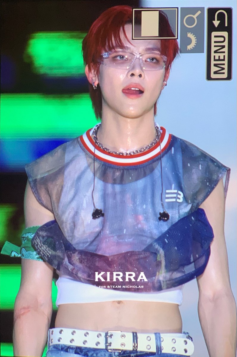 kirrakiira's tweet photo. 240728 워터밤도쿄

#니콜라스 #NICHOLAS #王奕翔 #ニコラス https://t.co/LZFeykjVoL