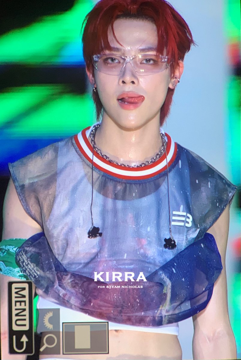 kirrakiira's tweet photo. 240728 워터밤도쿄

#니콜라스 #NICHOLAS #王奕翔 #ニコラス https://t.co/LZFeykjVoL