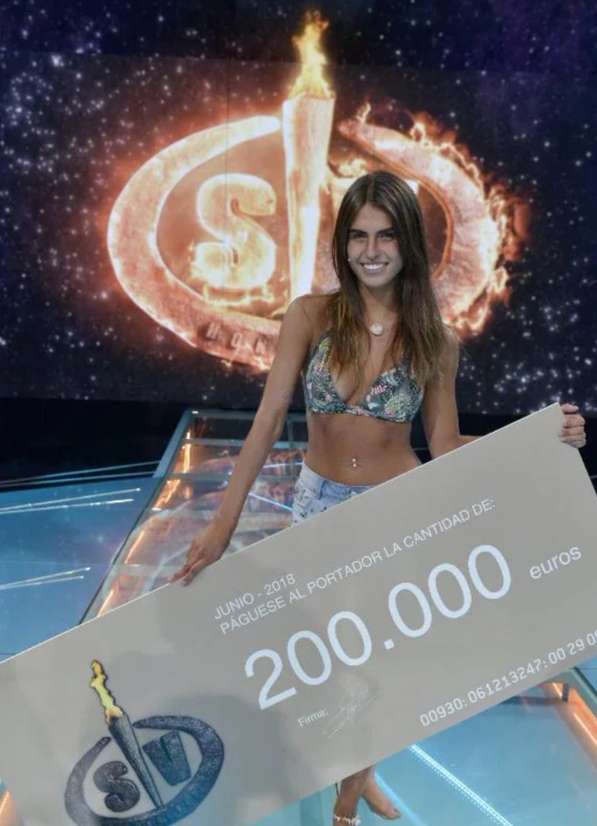 Nuca lo tuvimos fácil, nunca nos rendimos.
Lo acabamos consiguiendo.

Esta noche el merecido TRIPLETE será de Sofía Suescun.

Con más fuerza y ganas de una final que nunca.

¡SOFÍA GANADORA!