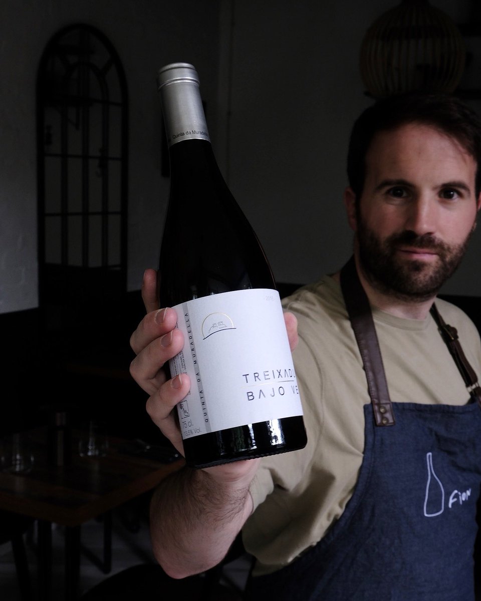 Back today pouring truly unique and rare jewels like this Treixadura under veil
of flor by the greatest J.L. Mateo 😉

Book your spot —> info@fionwines.co.uk

📍 from 4.30pm today and tomorrow at radiCibus (Stockbridge, #Edinburgh)