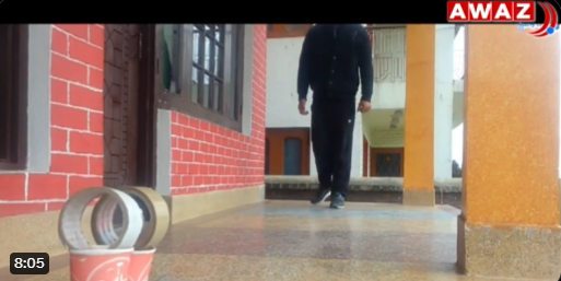 Sana_Kaif1's tweet photo. Huzaib is on fire with his football trick shots! His mind-blowing moves not only impressed Bollywood’s own Sunil Shetty but also grabbed attention of international celebrities. His videos are everywhere #Trickshotmaster
#NayaKashmir
#BadltaKashmir
@OfficeOfLGJandK
@diprjk https://t.co/qof1FbY9HT
