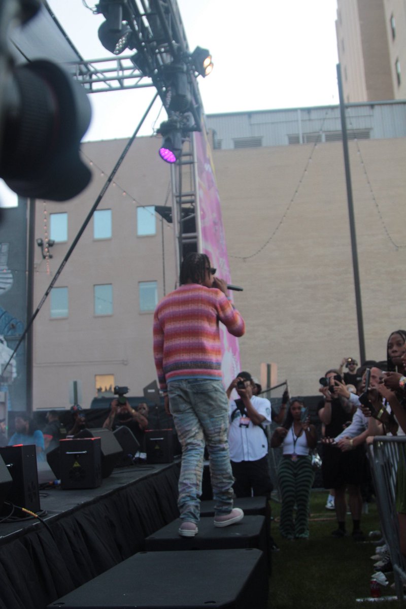 Darion Curtis tweet media