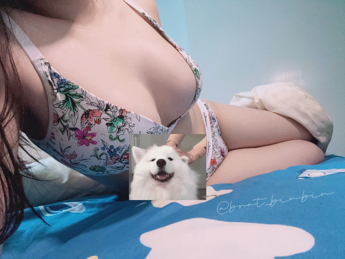 身材不好看內衣好看就行了 https://t.co/WjeNrOQwo0