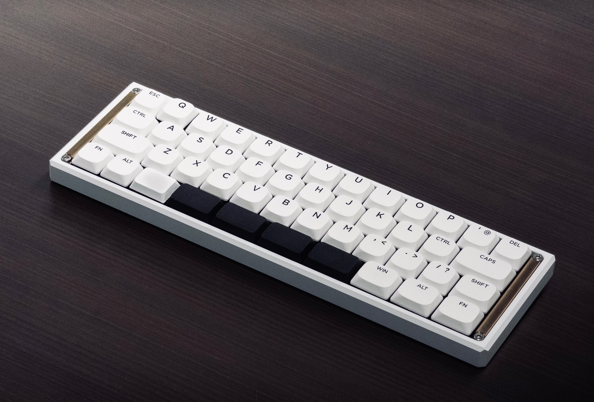 GTkclsSagAAx8zO.jpg:large