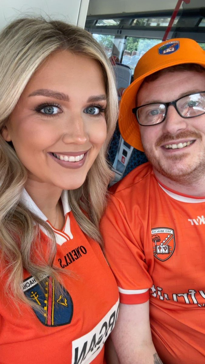 RowanCurran's tweet photo. Great fun in our house hold today. It boils down to this. Leave it all on the pitch lads. Come on Armagh 🧡🤍🧡🤍 #Armagh #allirelandfootball #armaghvsgalway #Armagh4Sam https://t.co/0ESQoVv6KK