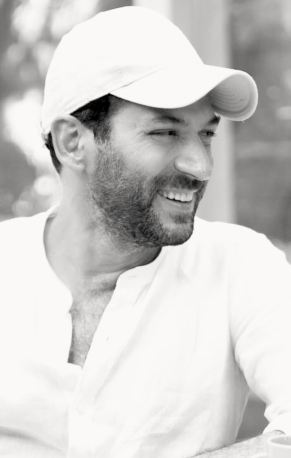 🧢😍 #MuratYıldırım #new #tvseries #drama #lovestory #hate #revenge #suspense #NOW #tvchannel #blackandwhitephotography