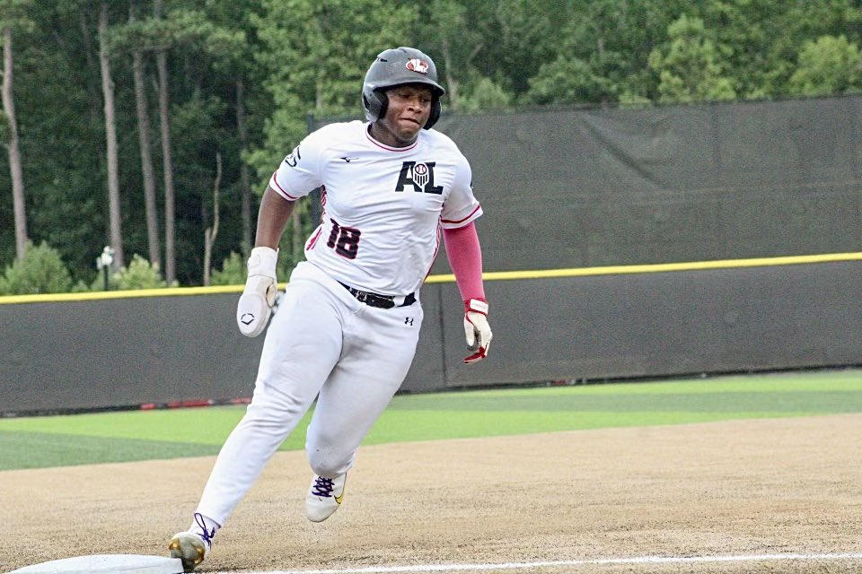 𝐁𝐢𝐠 𝐃𝐚𝐲 𝐟𝐨𝐫 #𝐓𝐞𝐚𝐦𝐀𝐥𝐚𝐛𝐚𝐦𝐚 👏🏻

After yesterday’s walk-off win, Team Alabama 2 has clinched Pool B and punched their ticket to this morning’s Platinum Bracket.

Both Alabama Junior Future Games teams have now won their pool and are playing for the Platinum 🏆.