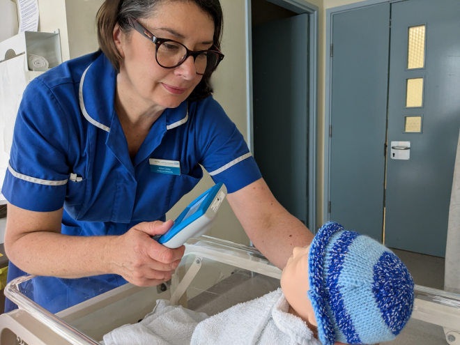 Sheffield Hospitals (@sheffieldhosp) on Twitter photo Expecting a baby? <a href="/jessopwing1/">@jessopwing</a> have now opened as a site for a UK-wide study aiming to improve cataract detection in babies 👁️
By having simple eye photos and the usual eye screening test, your newborn could help.
🔗sth.nhs.uk/news/news?acti…
⏩divostudy.org <a href="/CUH_NHS/">Cambridge University Hospitals NHS</a> Expecting a baby? <a href="/jessopwing1/">@jessopwing</a> have now opened as a site for a UK-wide study aiming to improve cataract detection in babies 👁️
By having simple eye photos and the usual eye screening test, your newborn could help.
🔗sth.nhs.uk/news/news?acti…
⏩divostudy.org <a href="/CUH_NHS/">Cambridge University Hospitals NHS</a>