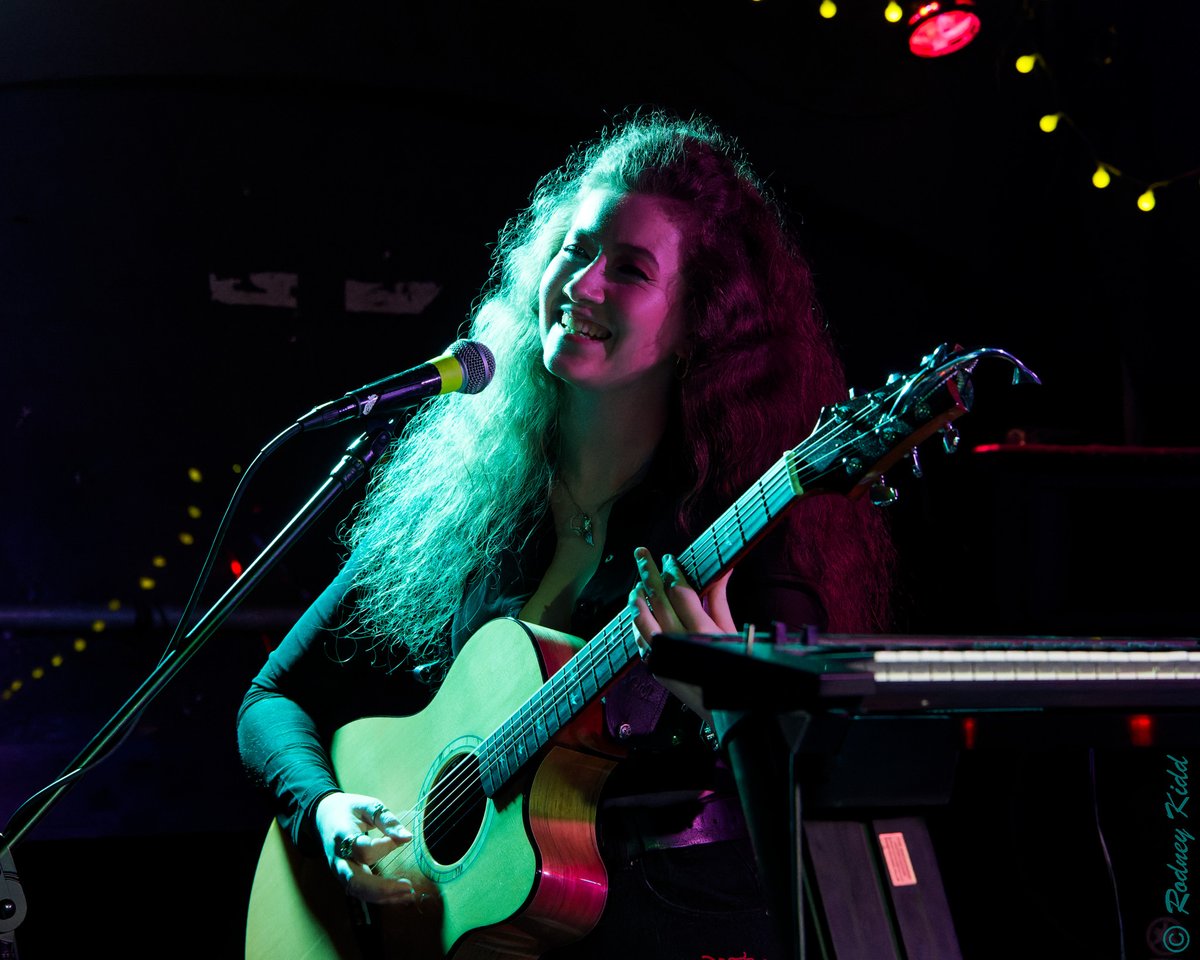 Rodney Kidd (@rodjkidd) on Twitter photo Leoni Jane Kennedy, Le Pub, Newport. From May. Supporting The Anchoress
<a href="/LeoniJKennedy/">Leoni Jane Kennedy</a> <a href="/The_Anchoress/">The Anchoress</a> flickr.com/photos/1271130… Leoni Jane Kennedy, Le Pub, Newport. From May. Supporting The Anchoress
<a href="/LeoniJKennedy/">Leoni Jane Kennedy</a> <a href="/The_Anchoress/">The Anchoress</a> flickr.com/photos/1271130…