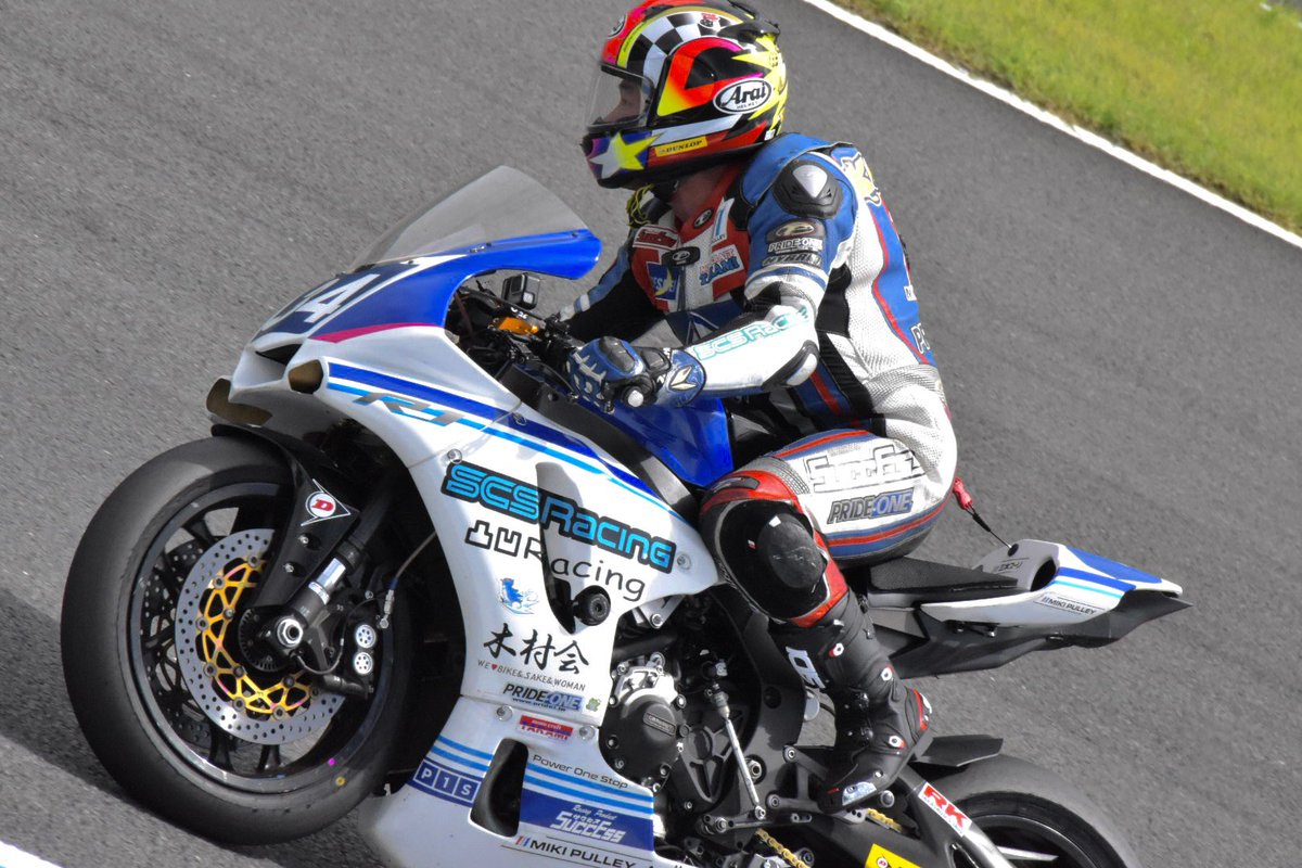 omo_desuyo's tweet photo. 西村選手!
お疲れ様でしたm(_ _)m
#もてぎロードレース選手権 #もてロー
#ST1000int https://t.co/9nWfLc3hV4