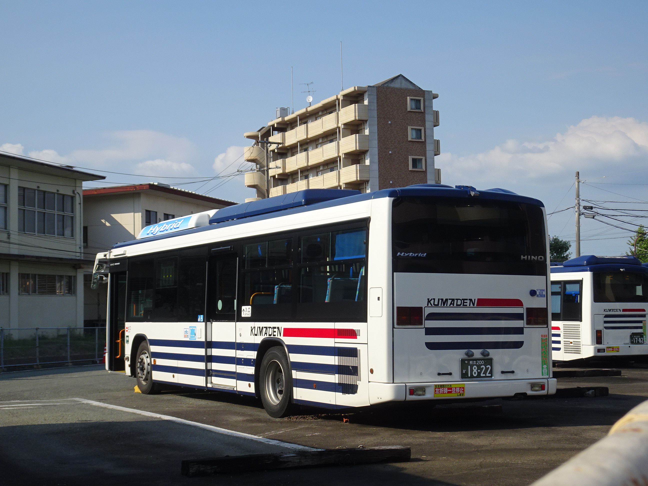 【中古】 湯布院・阿蘇・別府 気ままに電車とバスの旅 第３版/実業之日本社/実業之日本社 中古】 湯布院・阿蘇・別府 気ままに電車とバスの旅 第3版/実業之