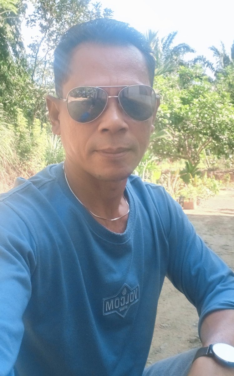 AnggaDi42582823's tweet photo. " Segala sesuatu terjadi karena
   sebuah alasan,  Meski kadang 
   kamu tak mengerti alasannya,
     Tapi dia selalu memberimu
              sebuah pelajaran." https://t.co/Pf8LdGJwhT