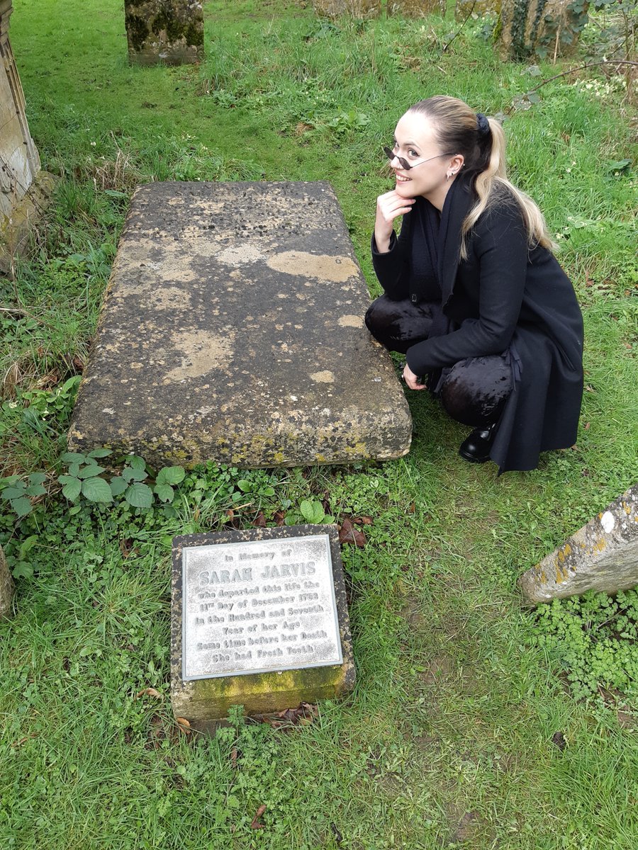"In Memory of Sarah Jarvis...Some time before her death she had fresh teeth"
As far as tooth-based icons go, Corsham's Sarah Jarvis (d.1753) is high up there. While growing supernumerary teeth isn't impossible, rumours of her re-growing several toes are rather more unlikely...