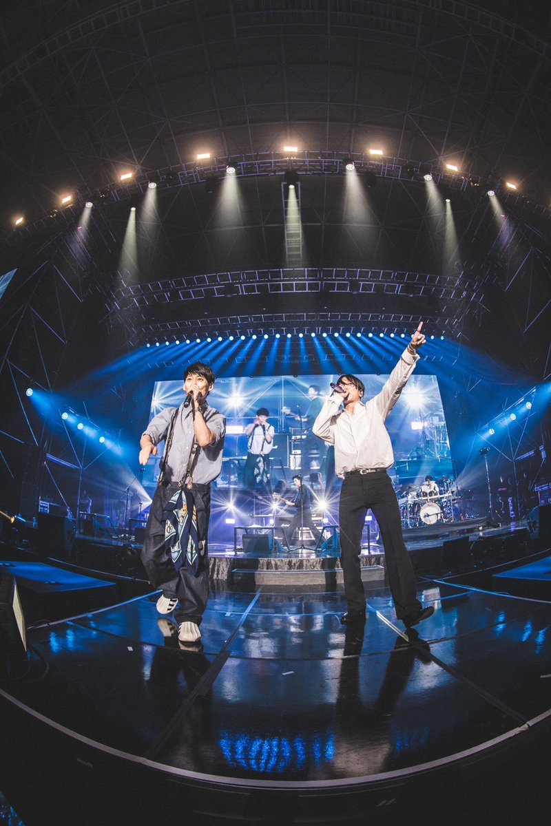 JYHeffect's tweet photo. UVERWORLD x CNBLUE
CREW X BOICE https://t.co/aPTjze30wU