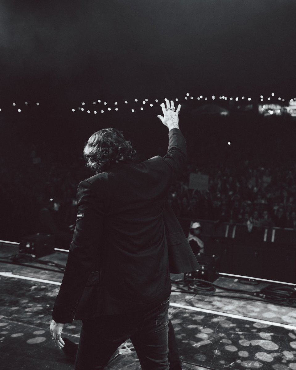 James Arthur tweet media