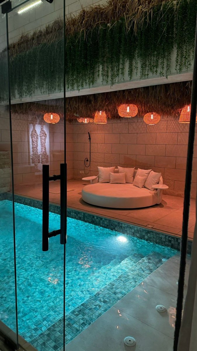 Golden_Places's tweet photo. Euphoria Resort 
شاليه بتصميم جميل 😍🤍
📍| الرياض https://t.co/QsN9YtwYJi