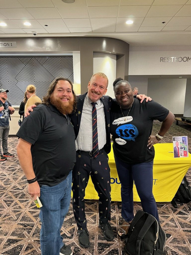 "Be 1 percent better!"  What a way to end an amazing summit...with the one and only #rockstar, <a href="/mrronclark_/">Ron Clark</a>! #aliensarecoming...iykyk! "Teach to the top and fire them up!"

This #InnovativeSchoolsSummit was 🔥! #readyformystudents #mycupisfull #LFG <a href="/AldineISD/">Aldine ISD</a>
<a href="/GreensptES_AISD/">Greenspoint Elementary</a>