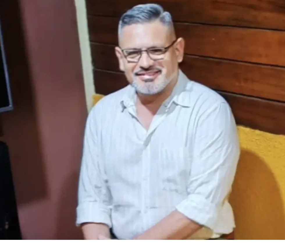 JuanJEcheverria's tweet image. Me duele mucho el asesinato del Ing. Eugenio Androvetto, lo conocí hace 20 años cuando estuve en IFAM y él funcionario de Salud. Si seguimos así, terminaremos muy mal, seguirán otros jerarcas, administrativos y políticos, jueces, abogados, periodistas, empresarios y un largo etc