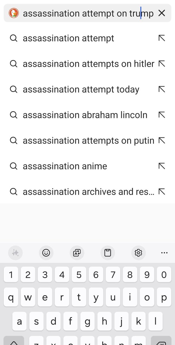 WTPeepsRPissed's tweet image. Bye #duckduckgo 
I've had a HOME page search bar on my phone for years...it's been deleted
Censoring search results