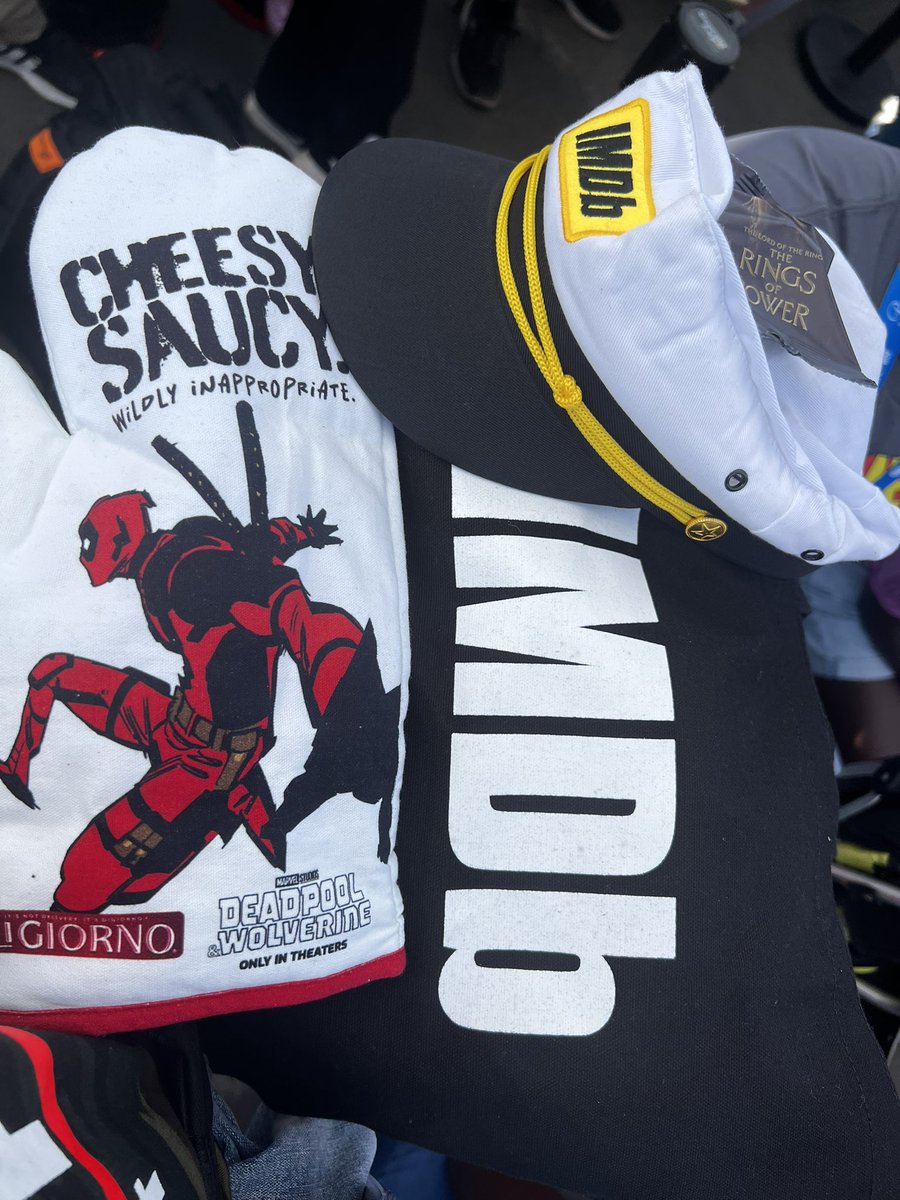 Valerie Camille Jones, Ed.D (@drvcjones) on Twitter photo Anyone have an alien face hugger that they would be willing to trade for our IMDb boatswag bag?๐
#sdcc2024 Anyone have an alien face hugger that they would be willing to trade for our IMDb boatswag bag?๐
#sdcc2024