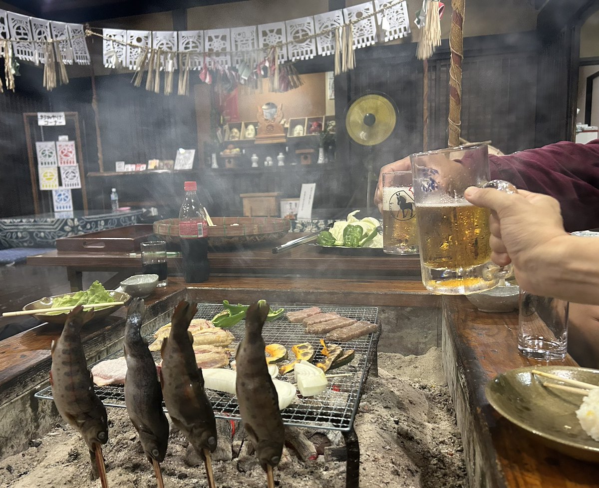 DOZAN11's tweet photo. 盛り上がって参りました🍻

#和牛オリンピック 
#一位🥇
#宮崎牛 https://t.co/hTCBO7az9l