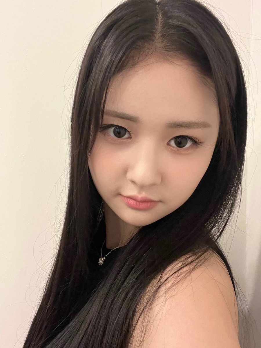 BRAVE_CandyShop's tweet photo. 🖤🦒

#줄리아 #JULIA #CandyShop #캔디샵 https://t.co/ahYotfWmm1