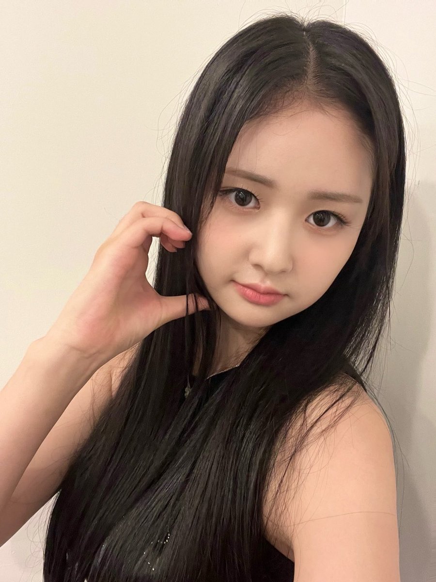 BRAVE_CandyShop's tweet photo. 🖤🦒

#줄리아 #JULIA #CandyShop #캔디샵 https://t.co/ahYotfWmm1