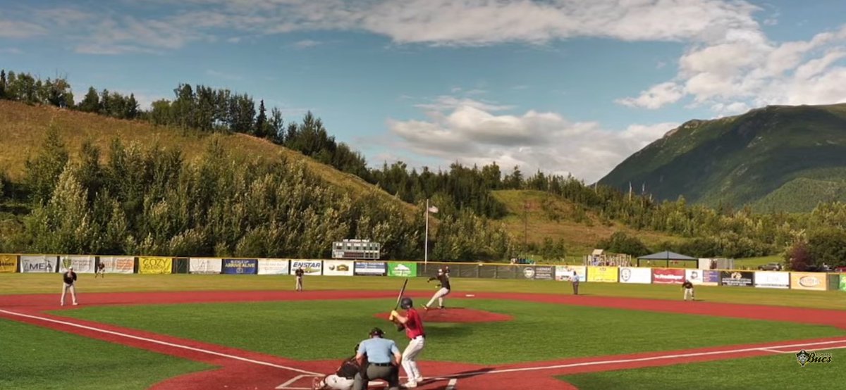 Gorgeous Day for baseball vs the Chinooks… class organization, God fearing coaching staff👊🙏⚾️
