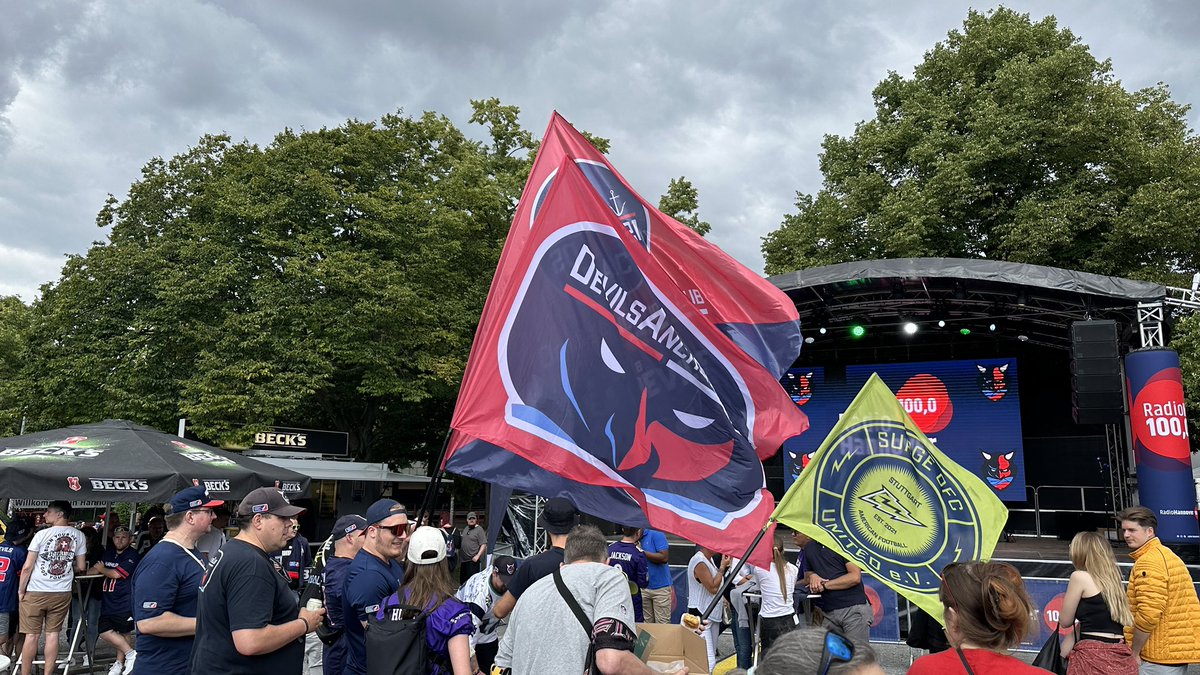 mamich_72's tweet image. Es füllt sich allmählich. Kann losgehen. Auswärtssieg wird angepeilt. @FFM_Galaxy @SeaDevilsHH  #ELF2024 #FGYatHSD #ranFootball