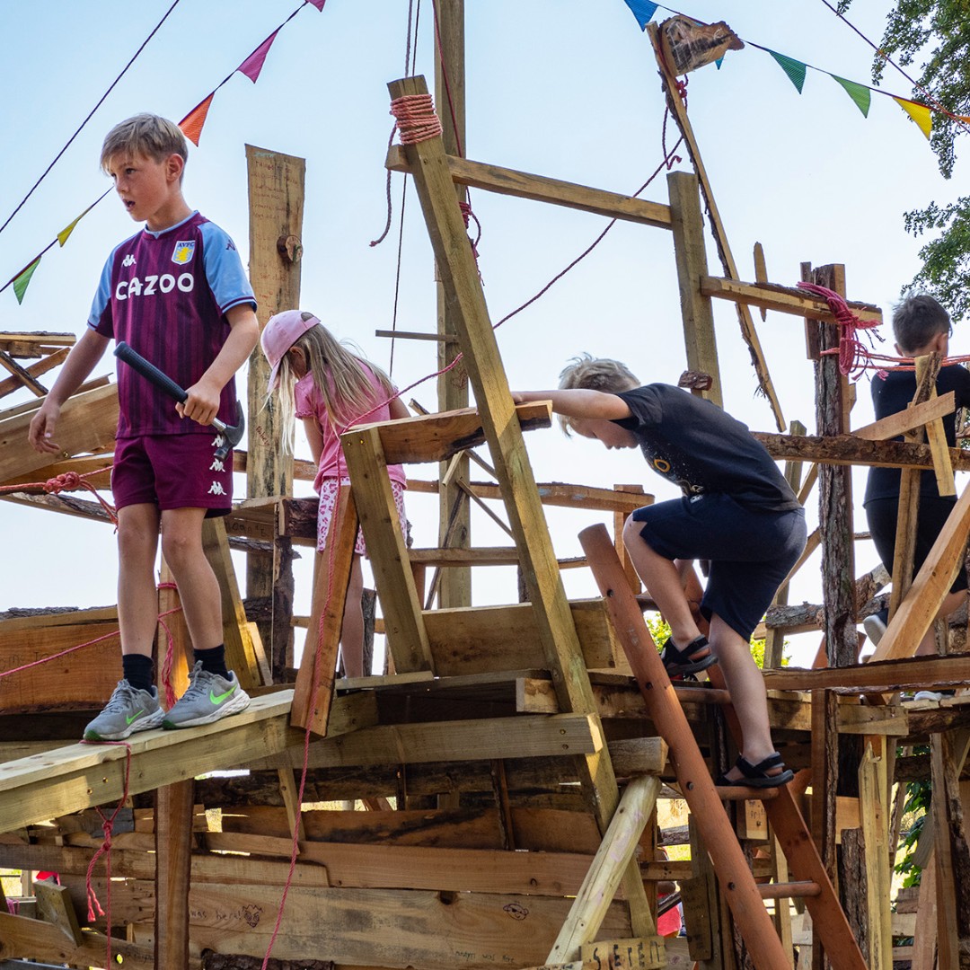 ComptonVerney's tweet photo. Look at these amazing constructions made by children at Compton Verney! 🔨

In 1 week, Woodland Tribe at coming are coming back for a weekend of extraordinary building and play. 

Timeslots available from Friday 2 - Sunday 4 August, find out more and book: https://t.co/729SXMKiFg https://t.co/KHOgh2AUUm