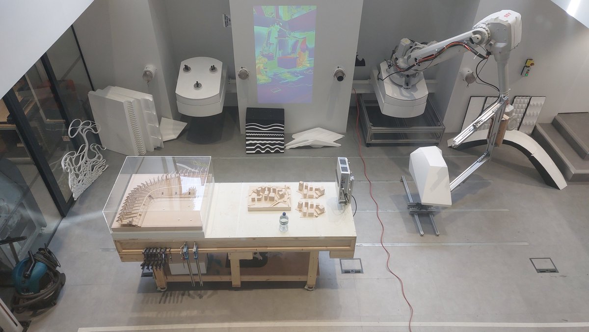 teachergreaves's tweet photo. Catch up post, though it was great to visit Zaha Hadid Architects as a part of @LFArchitecture in June. We study Hadid's work in Year 8 lessons so it was very insightful to see how the ZHA studio works. Keen now to learn more on the materials and robotic-aided manufacturing. https://t.co/EilzCy2cPG