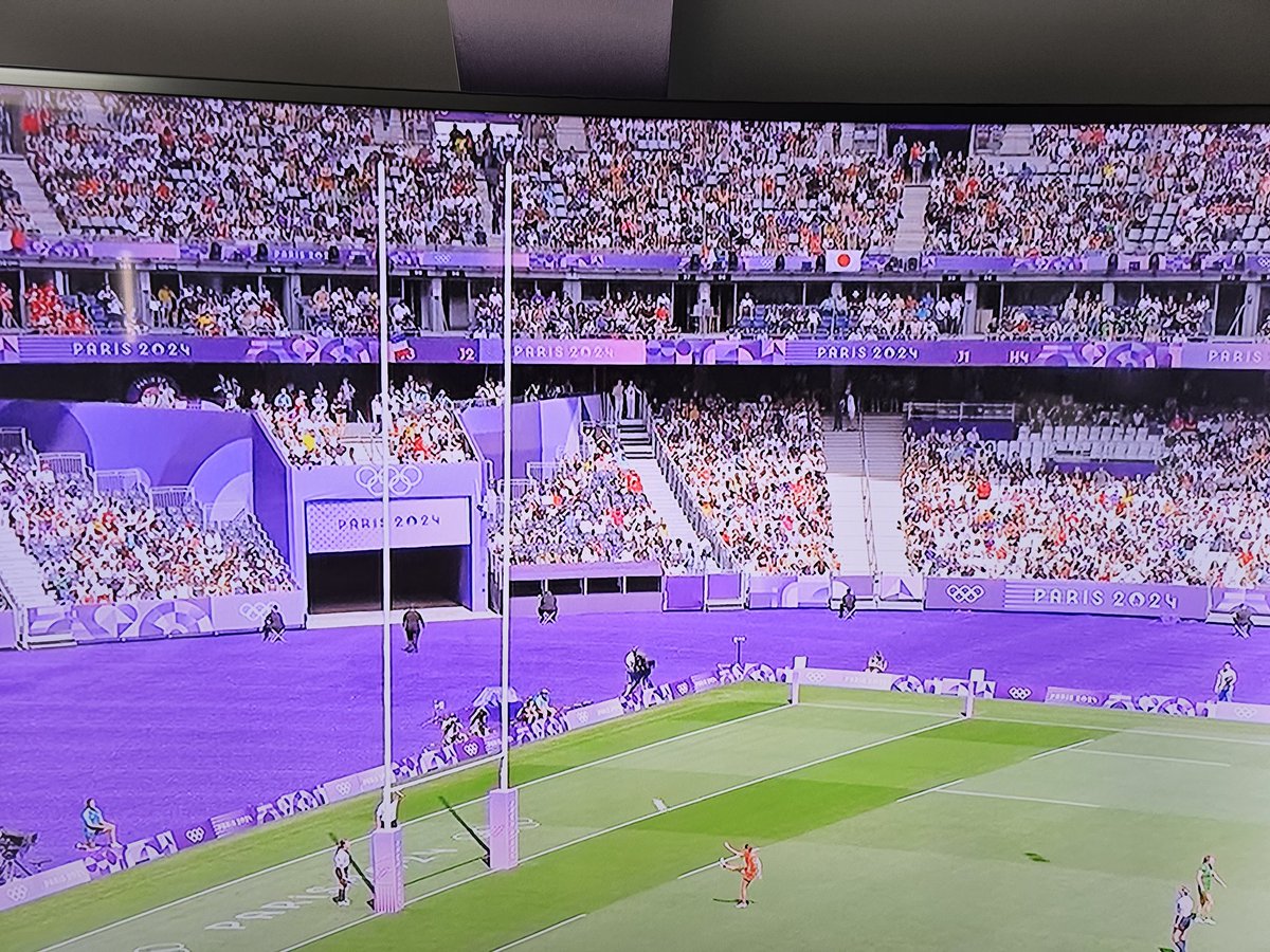 The crowds are out today for the Women's Rugby 7s <a href="/Olympics/">The Olympic Games</a> .💜🔥