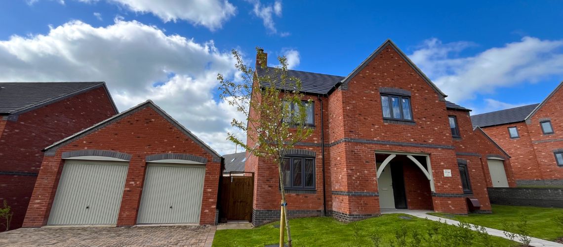 Save over £44,000 at Alverton View!

Plot 16 The Barrington is now available for £675,000 and could be secured with just a £500 reservation fee. 

*Offer not applicable with any other offers

buff.ly/4bHlfPA