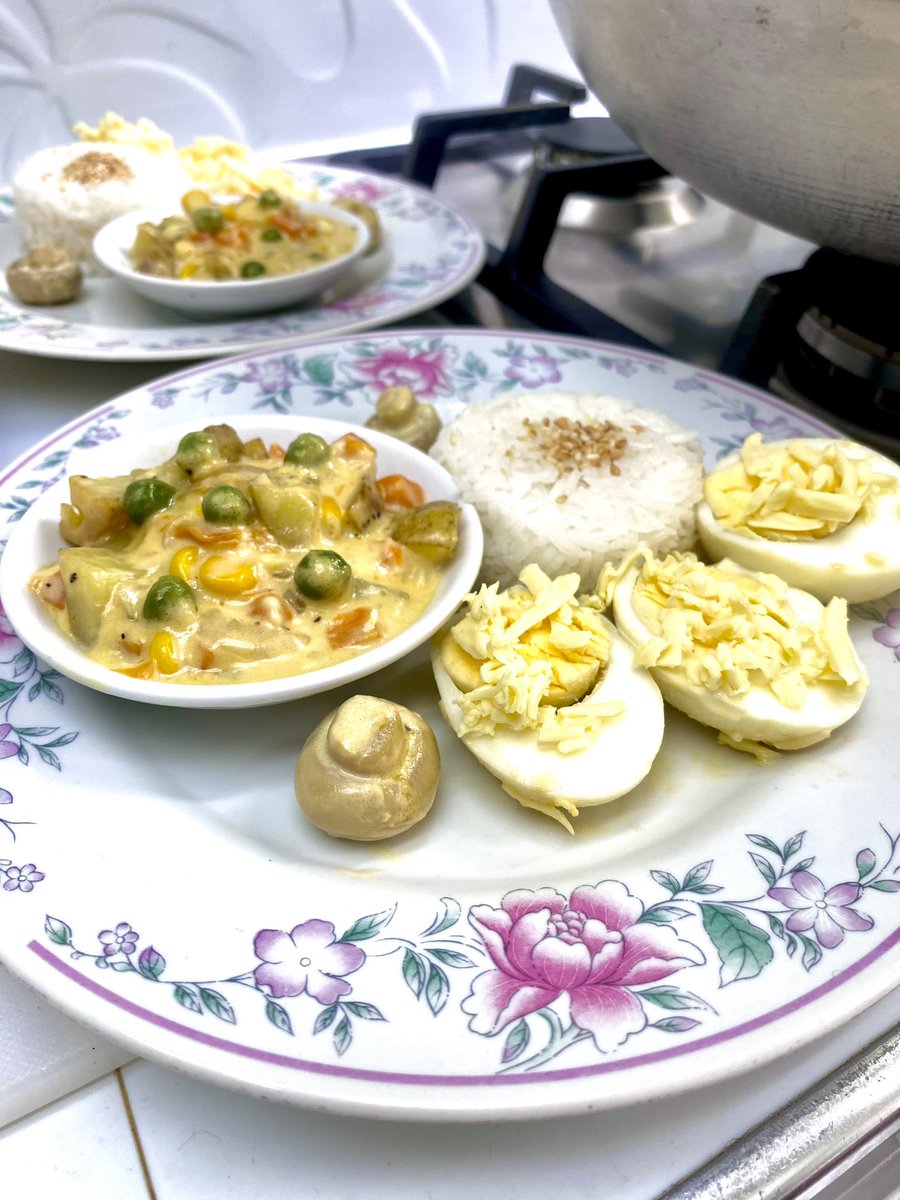 jonbugarin's tweet image. VEGETABLE CHOWDER

 #foodgoal #foodtrip #foodie #foodies #food #foods #foodlover #foodlove #foodblogger #foodjournal #homemade #homecooked  #chowder #yummy #delicious #ricerecipe #comfortfood #nutritious #vegetables