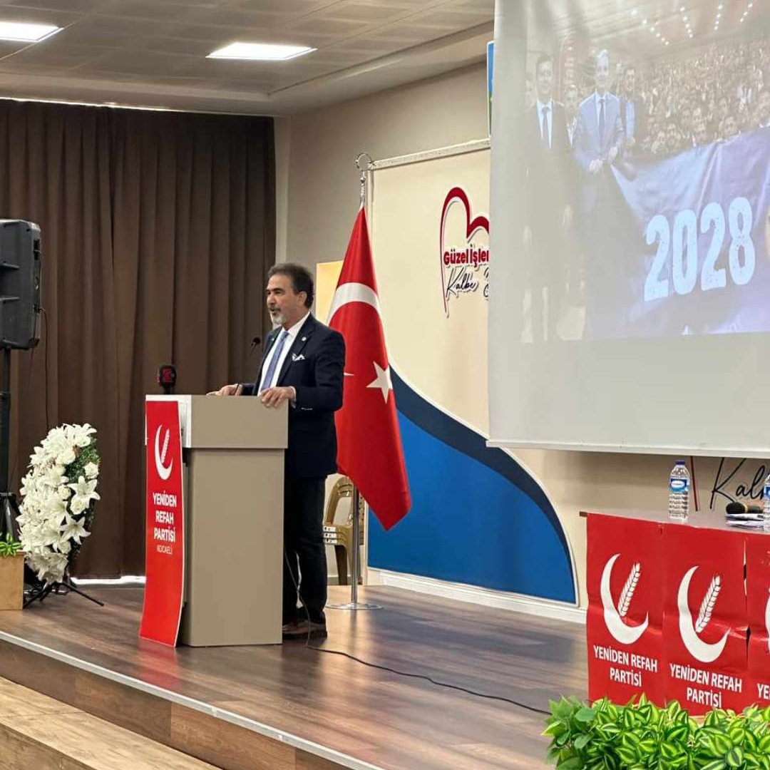 refahistagenda's tweet photo. Yeniden Refah Partisi Genel Başkan Yardımcısı ve Kocaeli Milletvekili Mehmet Aşıla:

Bunlar gelmeden Irak bütündü, Afganistan bütündü, Suriye bütündü, Yemen bütündü, Libya bütündü. "Onlar mı yaptı?" diyorlar, kim "Ben BOP Eş Başkanıyım." diyorsa o yaptı!

28.07.2024 https://t.co/HZtoYuHni0