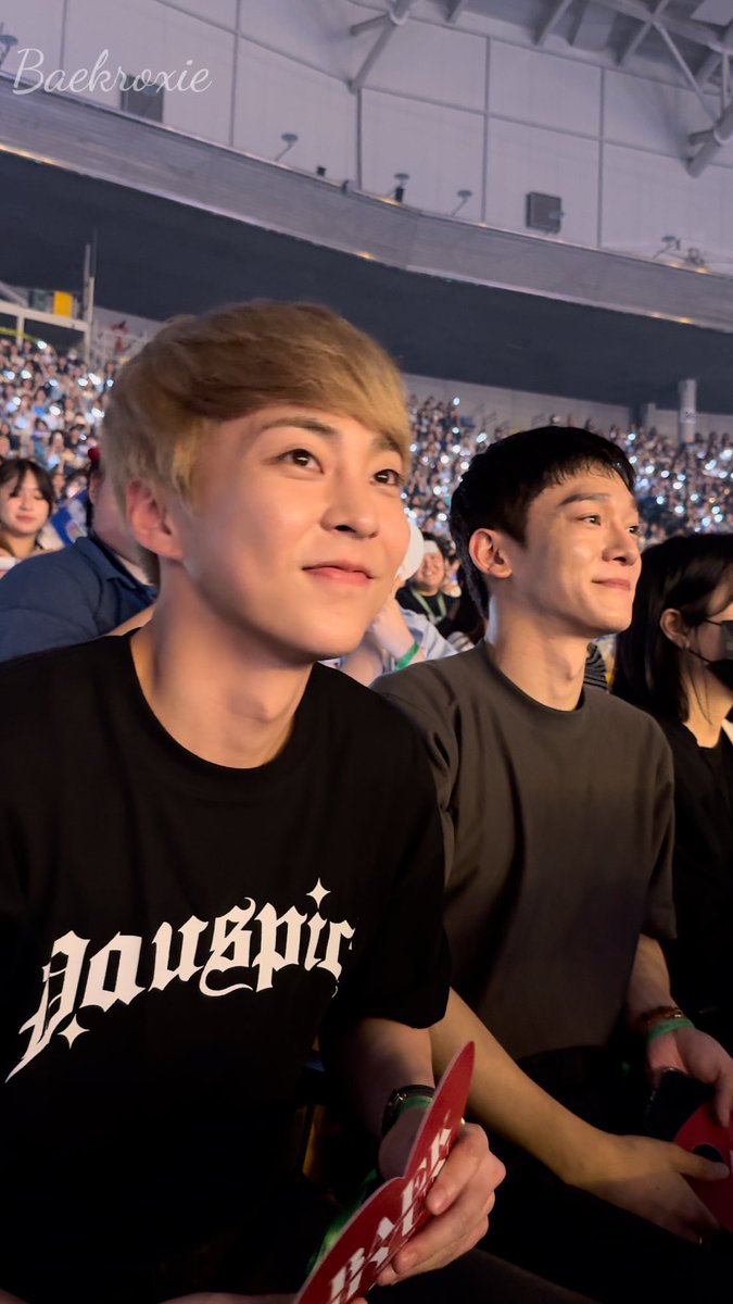 kokokbop's tweet photo. xiuchen 🥰 https://t.co/95be13E6Qm