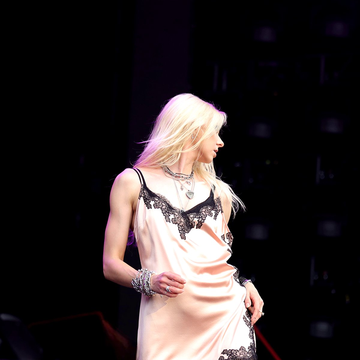 nuernberglife's tweet photo. 🎸🔥 Am 27.07. rockten AC/DC das Zeppelinfeld in Nürnberg! The Pretty Reckless, angeführt von Taylor Momsen, heizten als Support Act richtig ein. Ein unvergesslicher Abend voller Rock und Energie! ⚡️🎤 #ACDC #ThePrettyReckless #Nürnberg #Zeppelinfeld #RockLegends @TPROfficial https://t.co/WW8dtvaNfU
