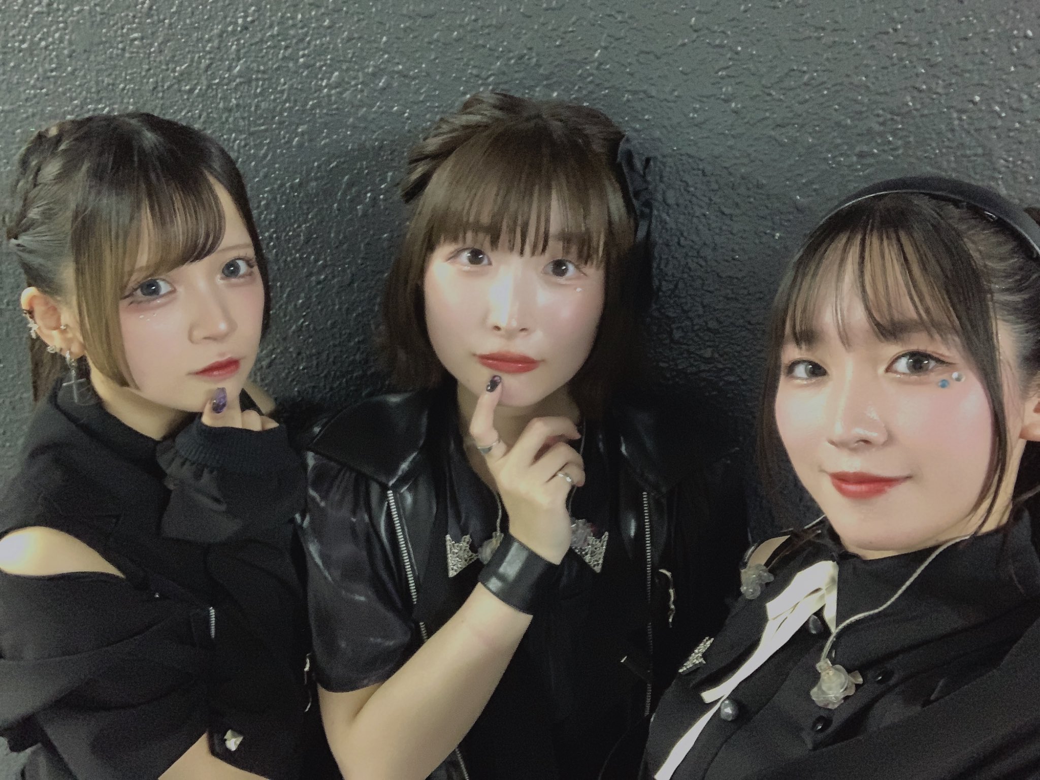 さんたさんたページ 三川華月 on X: 