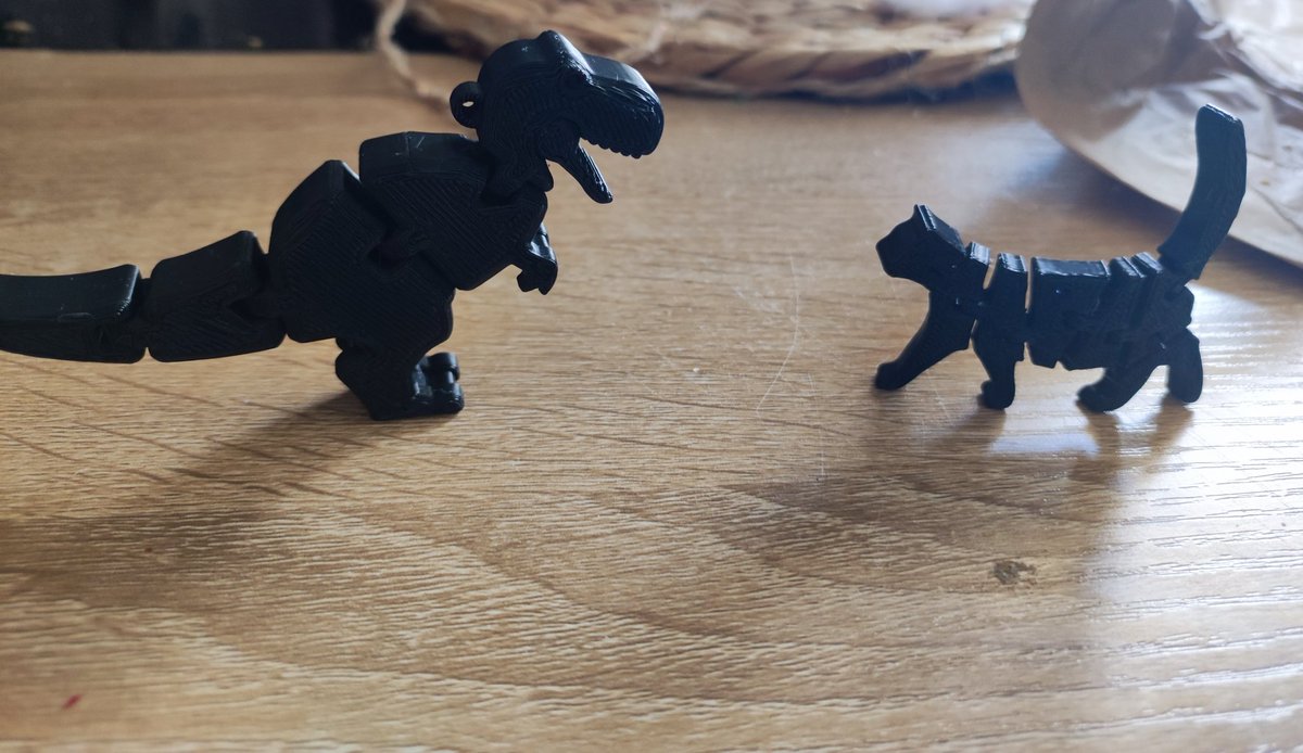 Jonathan021986's tweet photo. Impression du jour bonjour #accroc #3d https://t.co/gc22RCUZYs