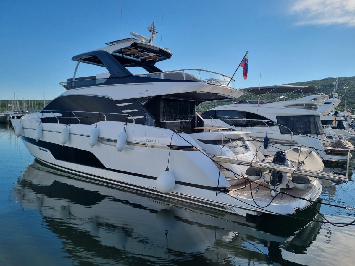 aquamare_europe's tweet image. One of our UK team's Senior Engineers recently travelled to beautiful Croatia to install a state-of-the-art Xenta Control System aboard a luxurious Fairline yacht.

Find out more: buff.ly/43nvp4U

#FairlineYachts #Xenta #Yacht #YachtLife #Yachting #SuperYacht