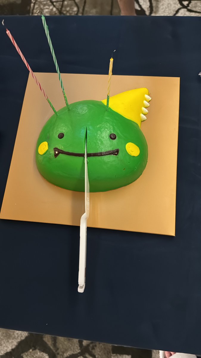 21 years old I’m boomer now 👴🏻👍🏻