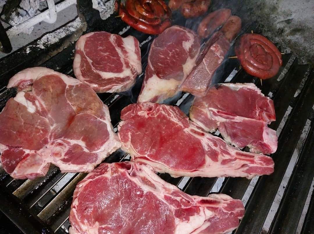 eltablon1216's tweet photo. ¡Gran Domingo de Asado en el #Tablón dejate venir a partir de las 2pm con tus amigos y Familia los esperamos!
🥩🍷⚽️🇲🇽👌 https://t.co/YbXCYav6kx