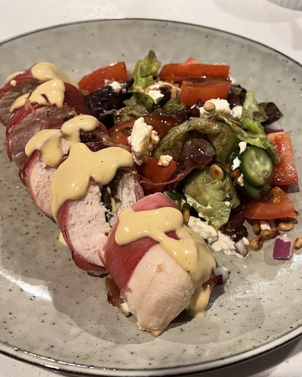 Girl can cook!!! Dinner courtesy of Ms <a href="/splucy/">Splucy (Lucy Weaver)</a> #food