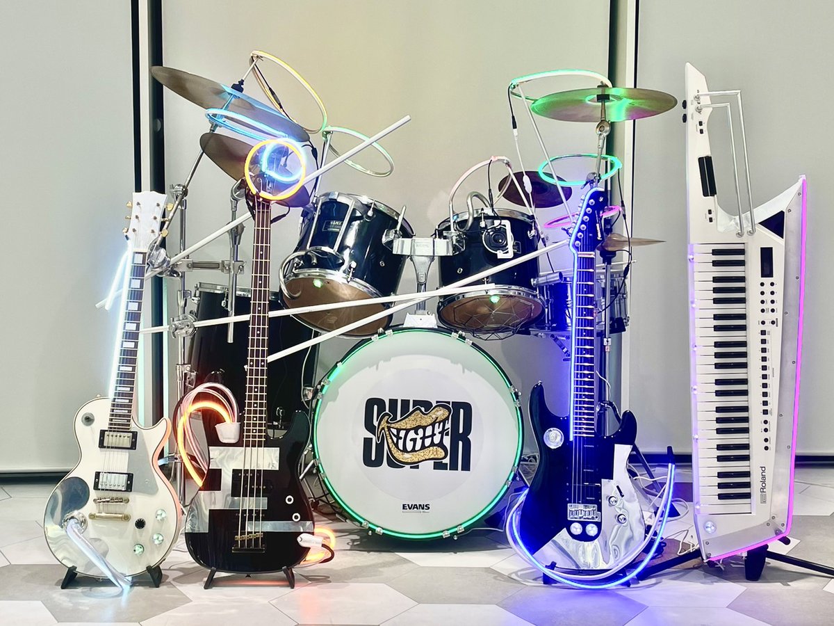 SUPER EIGHT デビュー20周年企画】 いよいよ7/31(水)スタート！！ 渋谷