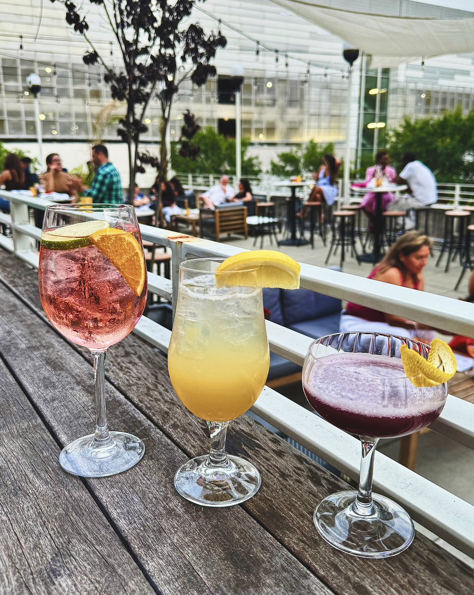 Another lovely day for brunch &amp; cocktails on the rooftop lounge! 
Finish the weekend with all the delicious eats and drinks with us.
No reservations necessary.
Join us! 
#MosaicDistrict