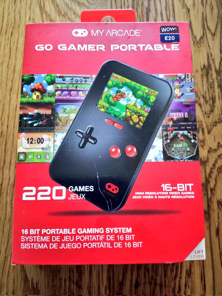 Nightowl400's tweet image. Lot 10Z

Kindly donated by @Superdoodledogs

Starting bid of £10.00 please 🙏 

GO Gamer 16 Bit Portable Gaming System RRP £30.00 

Please Tweet all bids to @Buddybear115 include the Lot Number and #TeamZay 
Please bid generously 🙏
