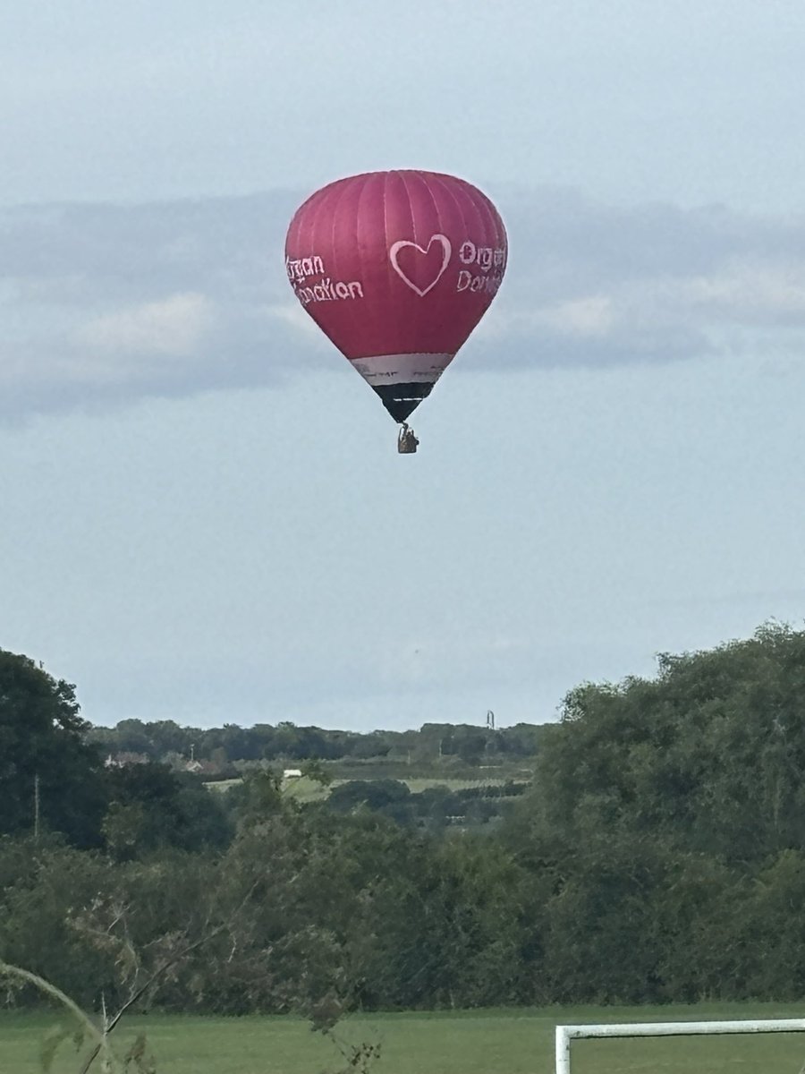 Lorraine Hogg 🅾️➕ (@elsiehaitch) on Twitter photo Delighted to be sitting in the garden and watching #bettytheballoon take off. I hope there has been opportunities to open discussions with families & friends to organise donation decisions <a href="/NHSOrganDonor/">NHS Organ Donation💗🫀🫁</a> <a href="/nottmhospitals/">Nottingham University Hospitals</a> <a href="/MidlandsOrgan/">Midlands Organ Donation Team</a> <a href="/NuhLink/">NUH Organ Donation Link Nurses</a> 💗 Delighted to be sitting in the garden and watching #bettytheballoon take off. I hope there has been opportunities to open discussions with families & friends to organise donation decisions <a href="/NHSOrganDonor/">NHS Organ Donation💗🫀🫁</a> <a href="/nottmhospitals/">Nottingham University Hospitals</a> <a href="/MidlandsOrgan/">Midlands Organ Donation Team</a> <a href="/NuhLink/">NUH Organ Donation Link Nurses</a> 💗