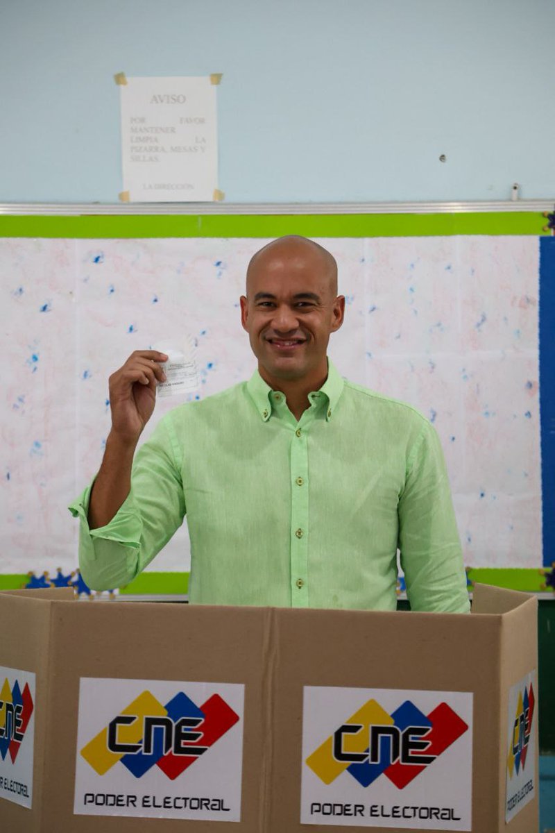 HectoRodriguez's tweet image. ¡Voté por la paz y el futuro de Venezuela! Vamos todas y todos a participar. 🇻🇪