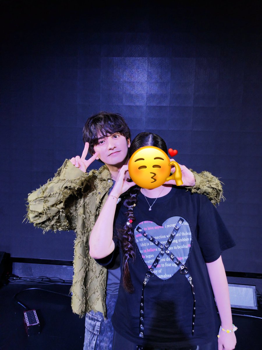 FLY_0826's tweet image. I&apos;m happy with my life. I can meet the people I want to meet.

瀨戶利樹 2024.06.01 in Shenzhen
飯島寬騎 2024.07.27 in Shenzhen
Groove Coverage 2024.07.20 in Shenzhen😘
#瀨戶利樹 #飯島寬騎 #GrooveCoverage